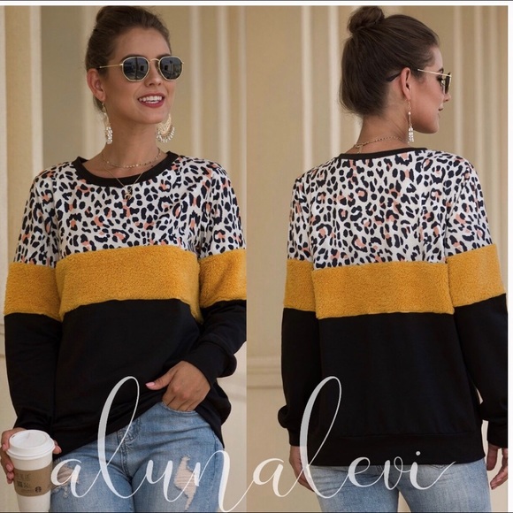 🆕💍BOUTIQUE💍Cute Leopard Color Block Top - Picture 2 of 3